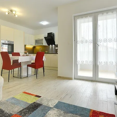 Elviana Apartmán Pula