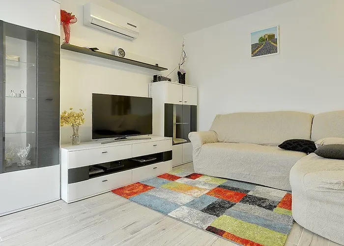 Appartement Elviana *