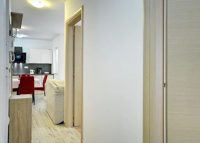 Elviana Apartament *